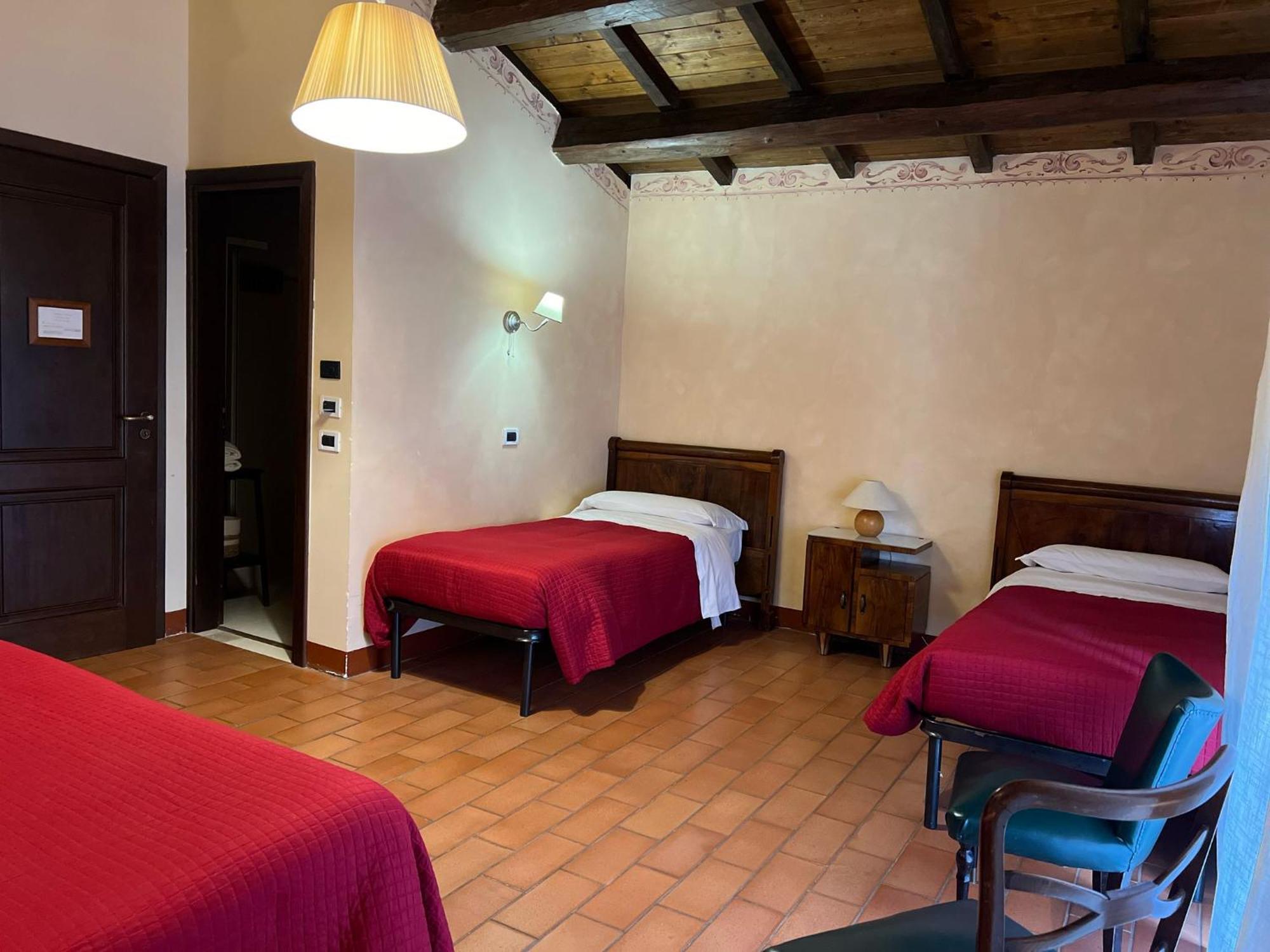 Locanda Sul Lago Santo Stefano Di Sessanio Exteriör bild