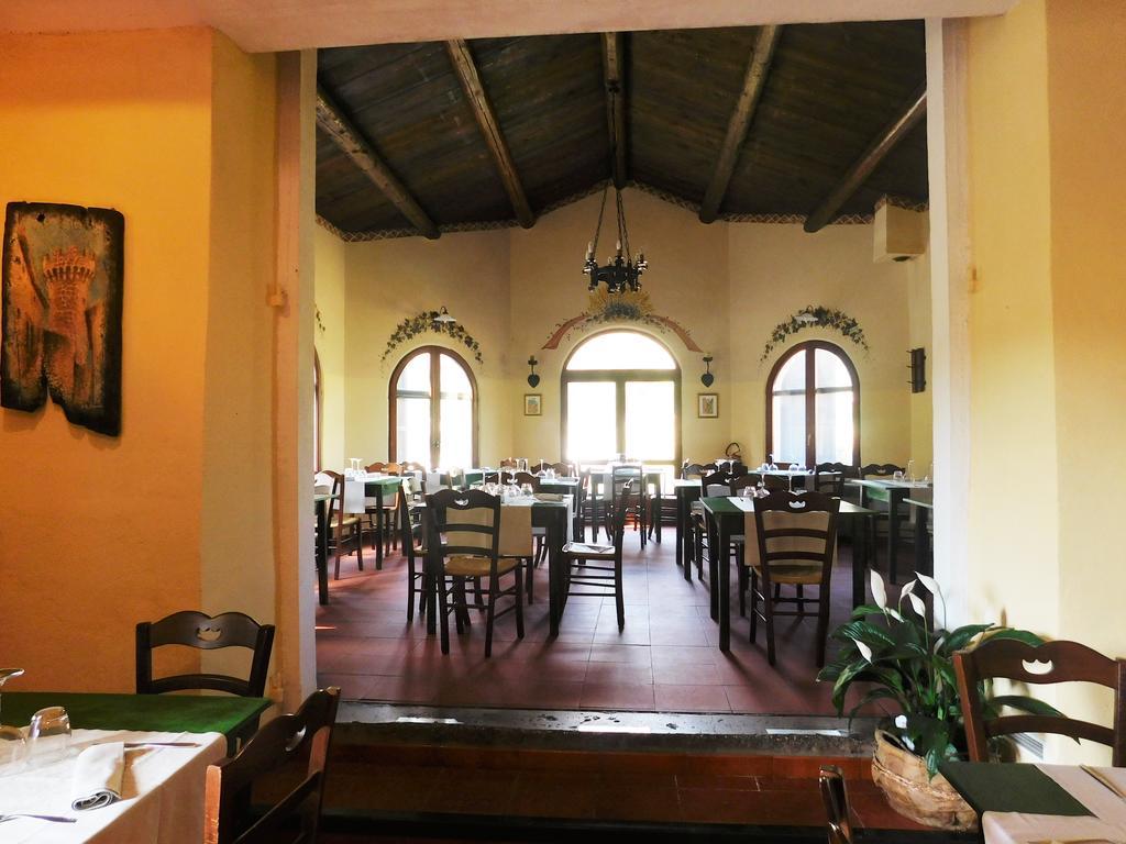 Locanda Sul Lago Santo Stefano Di Sessanio Exteriör bild